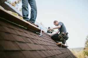 Local Roofers in Stafford Springs, MS